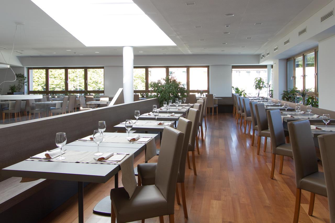 Albergo Al Tarcentino Tarcento エクステリア 写真