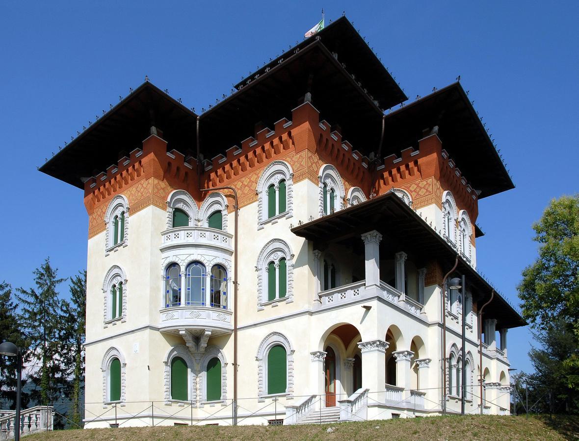 Albergo Al Tarcentino Tarcento エクステリア 写真